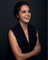 Photo of Bailee Madison