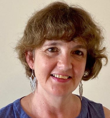 Photo of Dee White