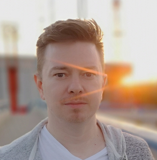 Photo of Christopher Twin