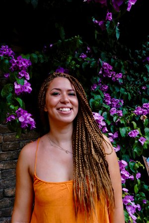 Photo of Alanna Bennett