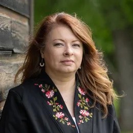 Photo of Cheryl Parisien