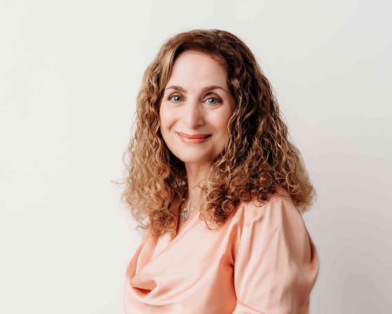 Photo of Tessa Afshar