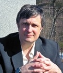 Photo of Stefan Petrucha