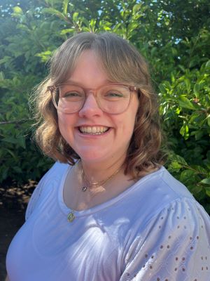 Photo of Beth Anderson